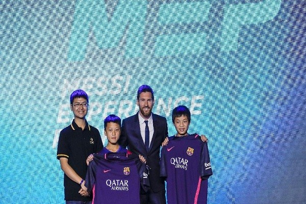 China Bangun Taman Hiburan Yang Sangat Messi