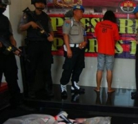 Dikucilkan Keluarga Sejak Kecil, Seorang Paman Tega Perkosa Dan Cekik Keponakan Hingga Tewas