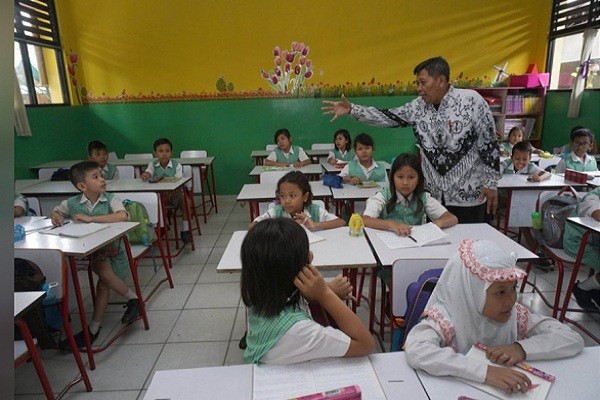 Solok Terapkan Pendidikan Satu Kualitas
