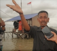 Dimana Nurdin Basirun ?  Aziz sambil menangis kecewa pada kaum Kapitalis