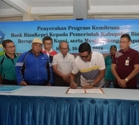 Bupati Bintan Minta Warganya Untuk Menabung di Bank Riau Kepri 