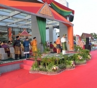 Sekdaprov Riau Pimpin Upacara HUT Bank Riau Kepri ke 52