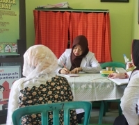 Warga Mojokerto Rasakan Fasilitas Kesehatan KKN 61 Unmuh Malang