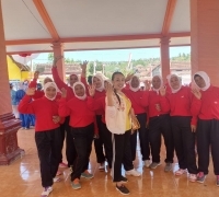 DPD Golkar Blitar Berbagi Doorprize Di Desa Sidomulyo