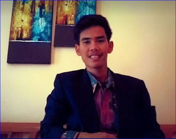Muhammad Luthfi, salah seorang aktifis penggiat literasi di Rumah Gagasan