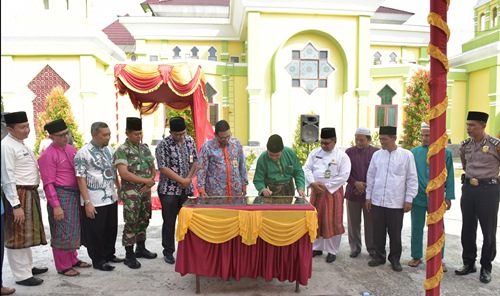 Pemkab Siak Terima CSR Dari Bank Riau Kepri Berupa Asrama Rumah Tahfidz Al-Alim dan 3 RKB SD Sains Tahfizh Islamic Center