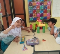 Hapsari Dewi : Siswa SD Labschool Unesa Lidah Wetan 