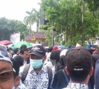 Wako Pekanbaru Tak Datang, Guru Ancam Tak Ngajar