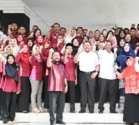 Sebanyak 22 Unit Laptop Dibagiakan Pemda Kepar Kepada PKH