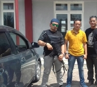 Ini Dia Sosok Rusdi Bromi Aktifis Jalanan Menuju Parlemen