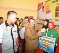 Pemkab Bengkalis Berikan Bonus Kepada 179 Atlet Berprestasi