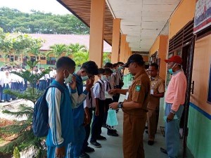 Sekolah Diwajibkan Koordinasi dengan Disdik Jika Ingin Meliburkan Siswa Akibat Asap