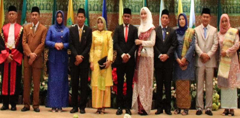 Pimpinan DPRD Provinsi Riau periode 2019-2024 resmi dilantik