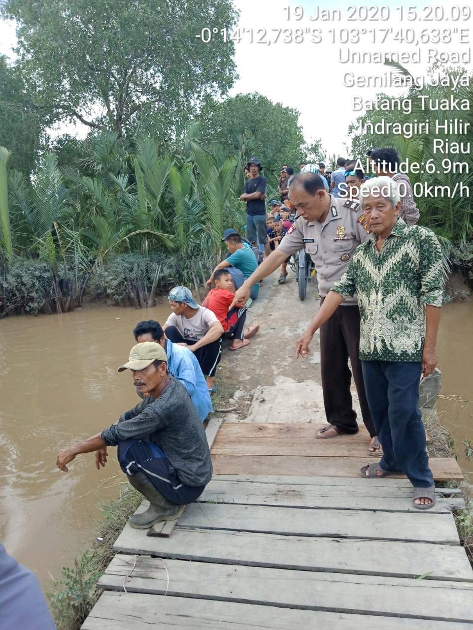 Jatuh dari Motor, Bocah 2 Tahun di Inhil Tenggelam