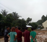 Longsor Melanda Sijunjung, Jalur Sumbar-Jambi Terputus