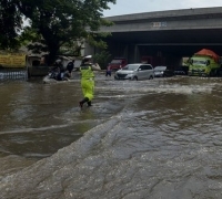 Lima Kecamatan di Tangerang Terendam Banjir, Ketinggian Air Capai Satu Meter