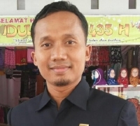 Dewan Meradang, Pembangunan Kios Pasar Induk Ternyata Tetap Dilanjutkan