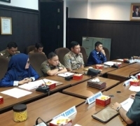 Anggota Komisi I Bersitegang dengan Kasatpol PP Pekanbaru Terkait Tempat Hiburan Malam