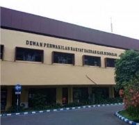 Plt Bupati Sidoarjo Meninggal, Penyemprotan Disinfektan di Pemkab DPRD Diintensifkan