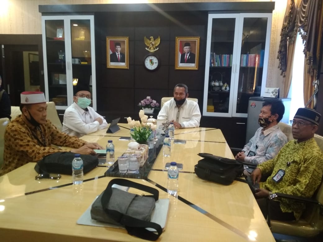 Ketua DPRD Pekanbaru Adakan Pertemuan dengan Anggota DPD RI