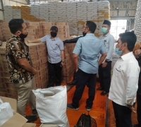 Lamban nya Pendistribusian Bansos, Anggota DPRD Pekanbaru Sidak Ke Bulog