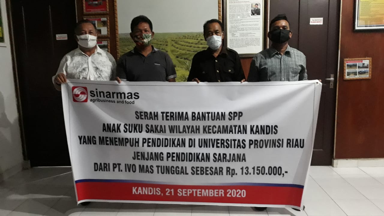 Raih beasiswa perguruan tinggi, delapan anak Suku Sakai Kandis sambut masa depan yang lebih cerah