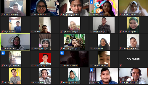 Keren, Webinar Mahir Public Speaking sukses dilaksanakan oleh mahasiswa Public Relation UIN Suska Riau