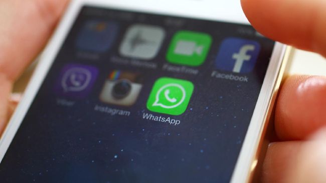 Whatsapp. Ilustrasi. (istockphoto/ gilaxia/CNN Indonesia)