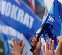 Demokrat Pekanbaru Banjir Papan Karangan Bunga Usai KLB Moeldoko Ditolak