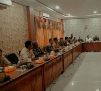 Forum Masyarakat Kuala Kampar Minta PLN Segera Penuhi Empat Poin Kesepakatan Ketika Melakukan Hearing  Bersama Komisi III DPRD Pelalawan