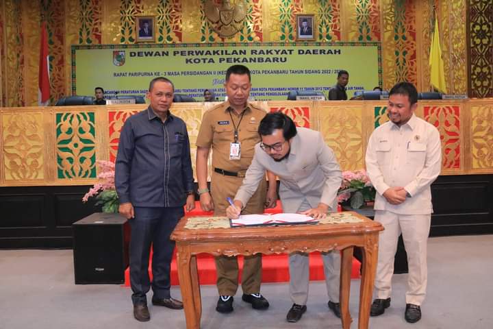 Perda Pengelolaan Air Limbah Domestik Pekanbaru Disahkan DPRD
