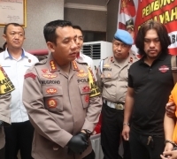 Pelaku Ditangkap di Pekanbaru, Polresta Barelang Gelar Konferensi Pers Pengungkapan Kasus Pembunuhan Berencana