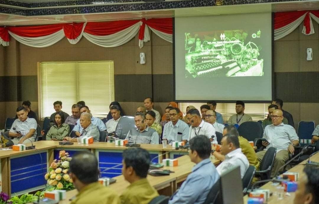 Jalin silaturahmi, Pj Bupati Kampar Hambali SE,MH bersama Kepala OPD terkait lakukan rapat untuk Kampar Expo.