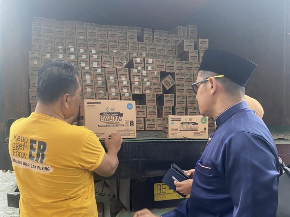 Bagi yang Terdampak Banjir, Kemenkes Salurkan Bantuan PMT Ke Riau