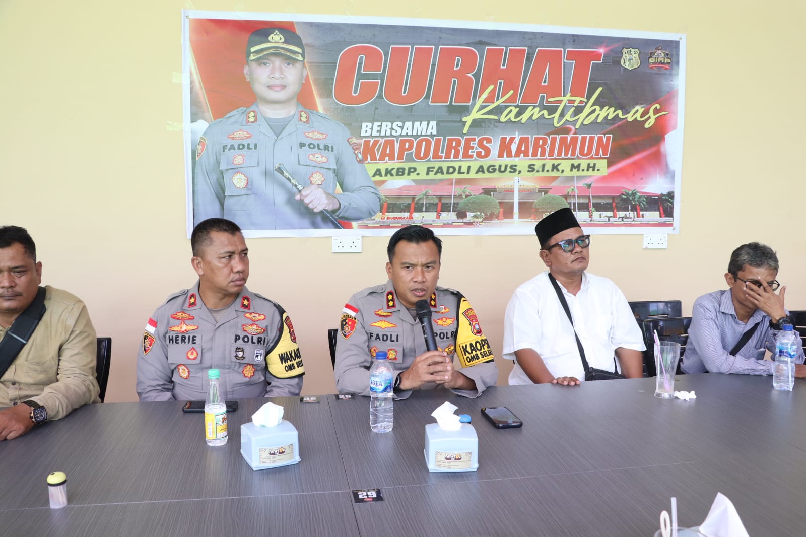 Curhat Kamtibmas Kapolres Karimun Bersama Insan Pers