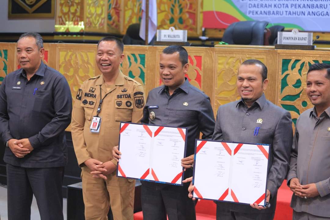 APBD Pekanbaru Di Sahkan, Wakil Ketua DPRD Pekanbaru Sampaikan Program Prioritas Harus Dilanjutkan
