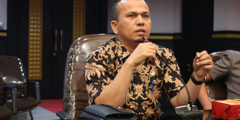 Ketua DPRD Apresiasi Kinerja Pemko Dalam Upaya Perbaikan Jalan di Kota Pekanbaru