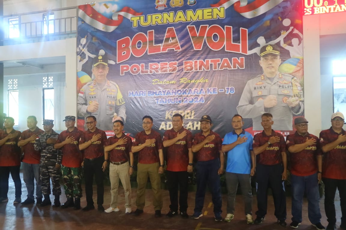Peringati Hari Bhayangkara Ke-78, Polres Bintan Laksanakan Turnamen Bola Voli