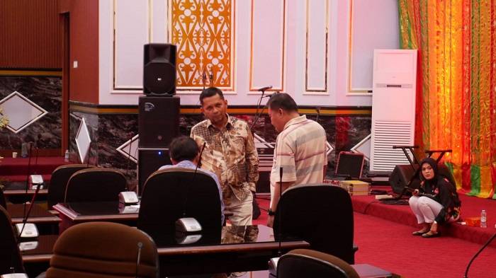 Pimpinan DPRD Tinjau Persiapan Sidang Paripurna Istimewa HUT Ke-240 Kota Pekanbaru Tahun 2024