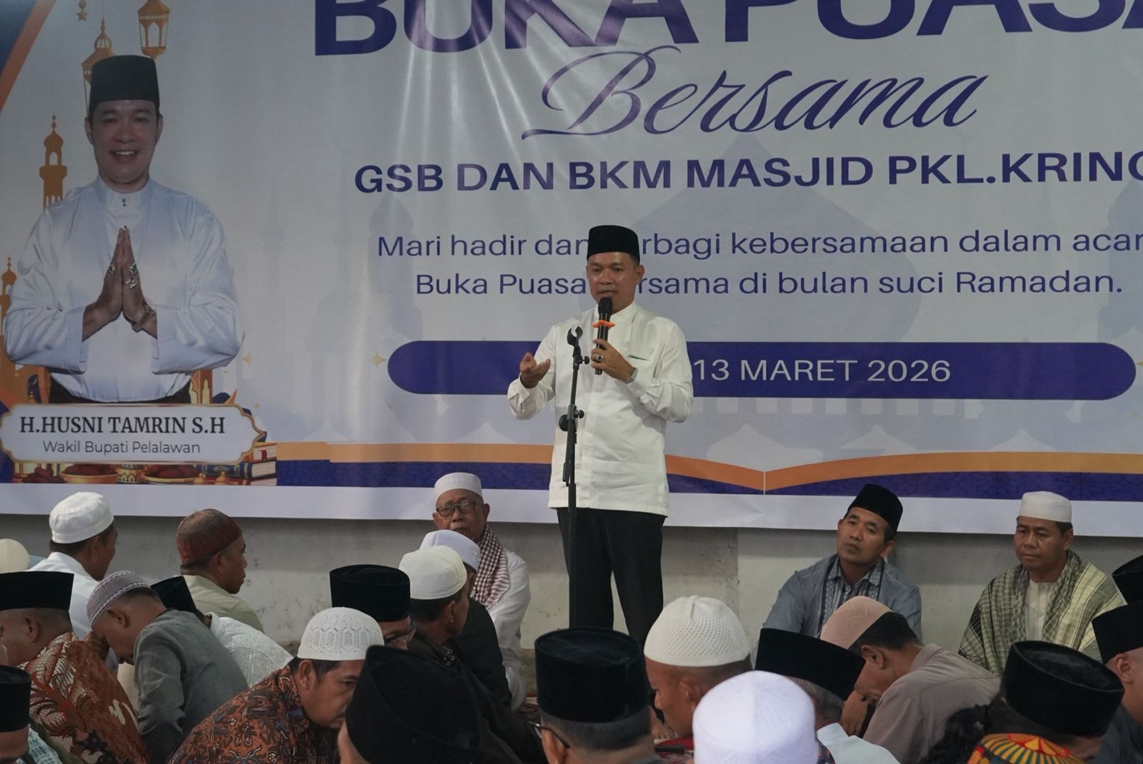 Wabup Pelalawan H. Husni Tamrin Gelar Buka Puasa Bersama GSB dan BKM Masjid Pangkalan Kerinci